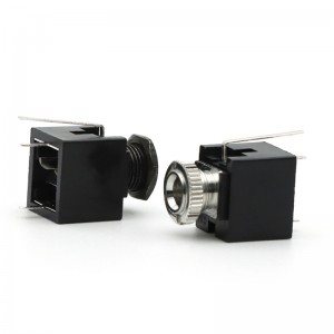 PJ-301EM 3.5mm DIP right angle audio jack